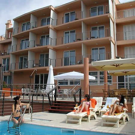 Hotel Tamaris Novi Vinodolski Εξωτερικό φωτογραφία