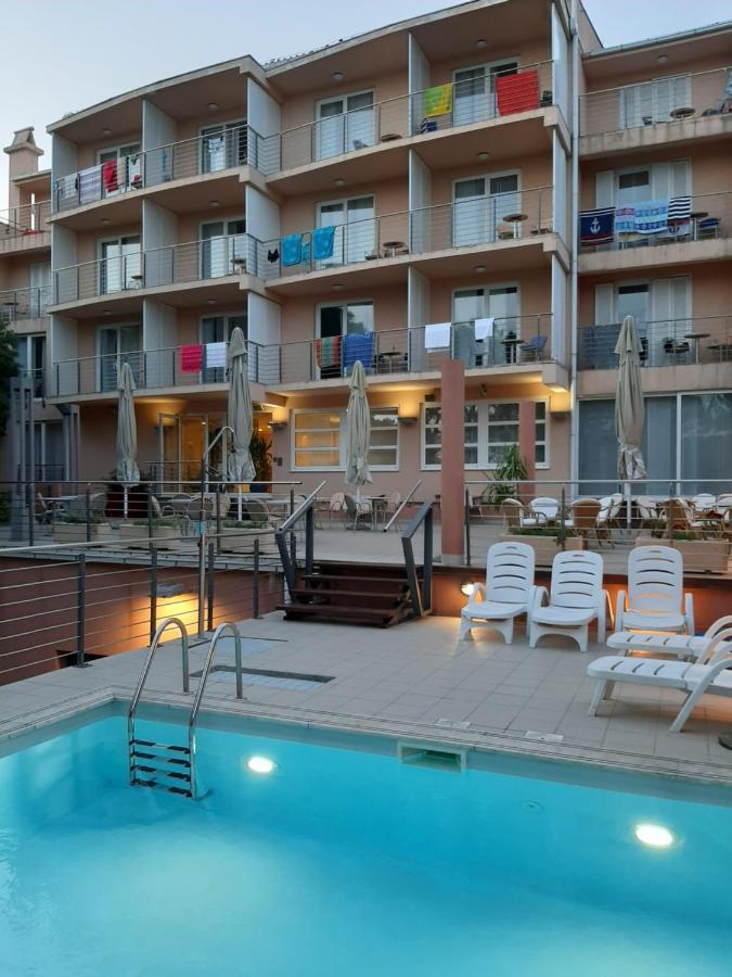 Hotel Tamaris Novi Vinodolski Εξωτερικό φωτογραφία